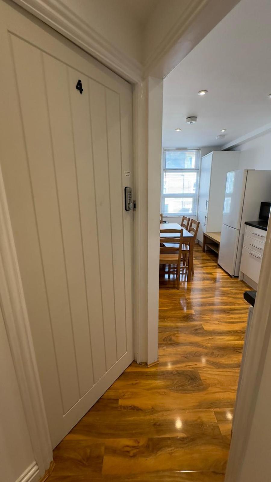Kensington Guest Rooms 98 ロンドン 部屋 写真