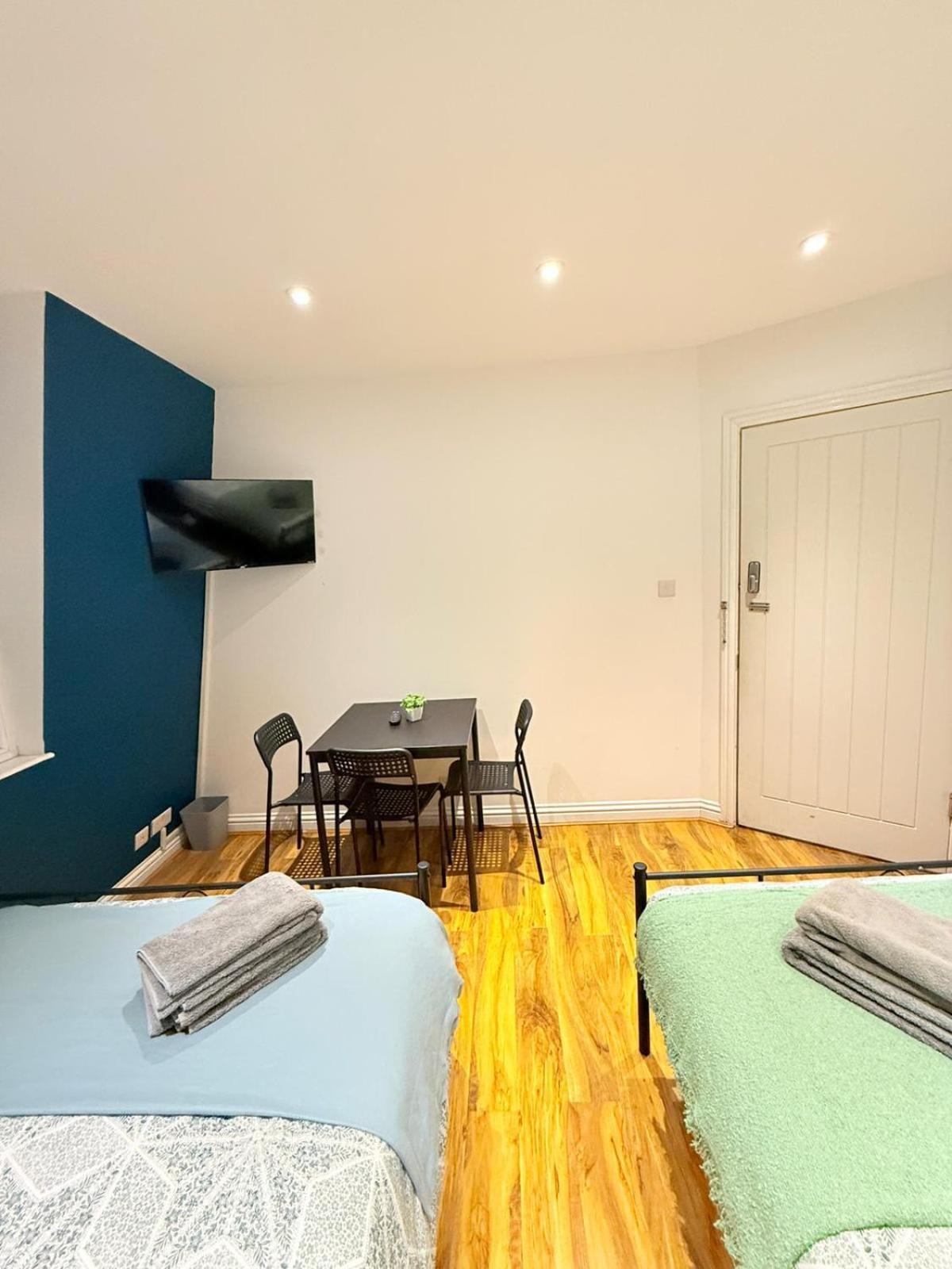 Kensington Guest Rooms 98 ロンドン エクステリア 写真
