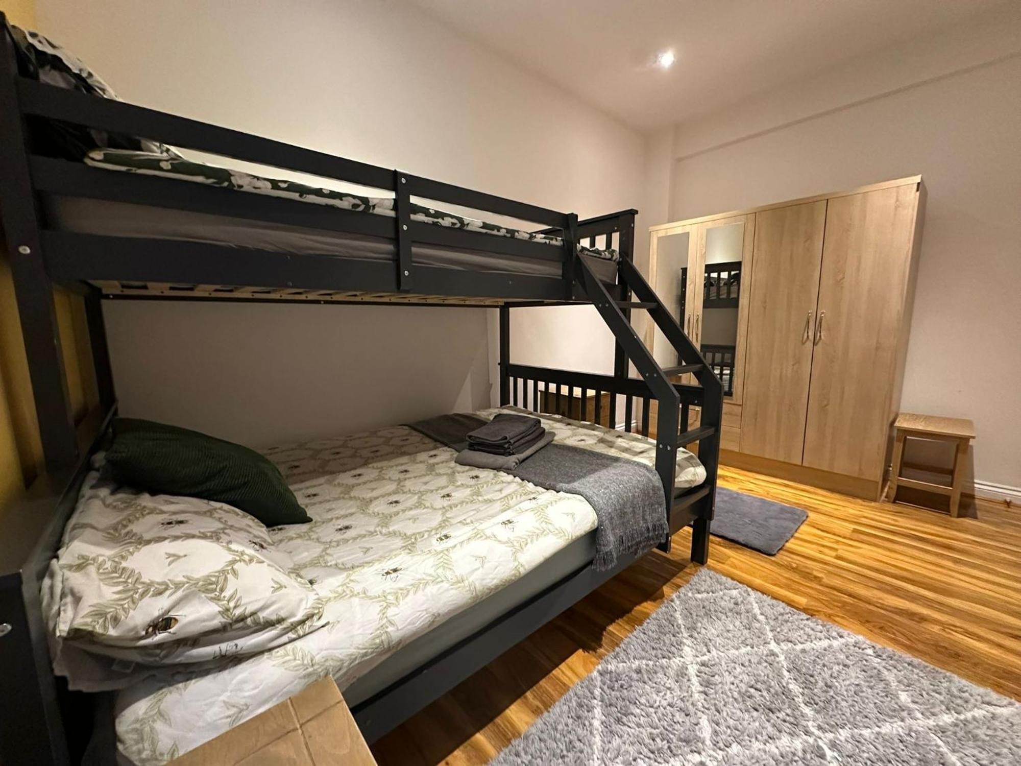 Kensington Guest Rooms 98 ロンドン エクステリア 写真
